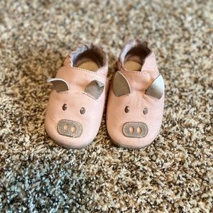 Baby Boden 3-6 month pink moccasins